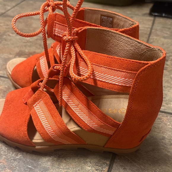 Sorel Orange Wedge Sandals - Picture 4 of 6